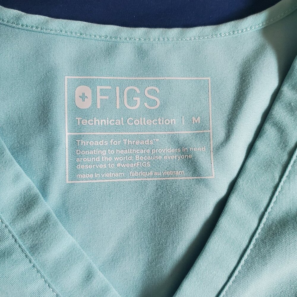 Figs Short Sleeve Top in Light Teal and Navy - Technical Collection
